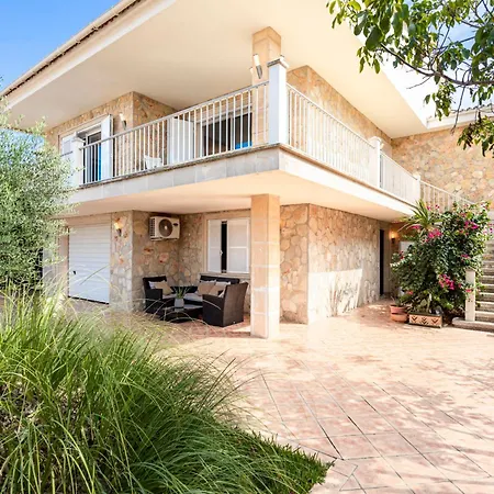 Ferienhaus Villa Ines Pool, BBQ, Homeoffice-2